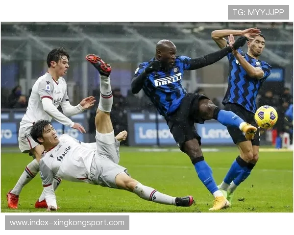 转会谈判陷入僵局,另一豪强正趁机插足