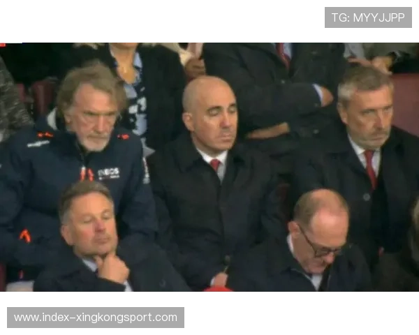 奥林匹亚科斯锁定冬窗目标：引援中场强力屏障，升级球队竞争力再登峰